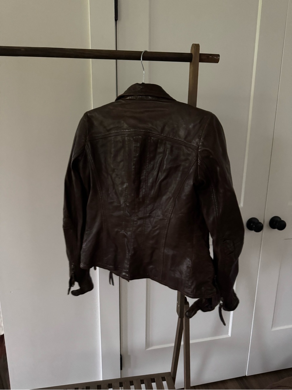 Danier Women’s Dark Brown Leather Biker Jacket - Picture 2 of 3